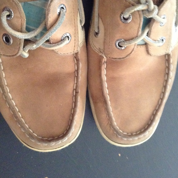 Sperrys - Picture 3 of 4