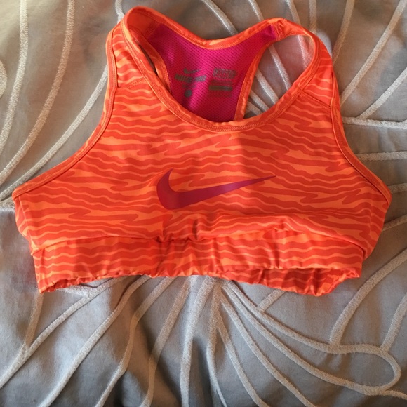 Nike sports bra