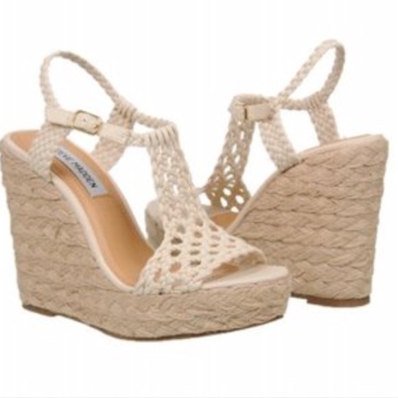 *on hold* Steve Madden Manngo Wedges