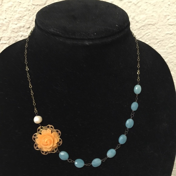 Hand-crafted necklace - Picture 1 of 4