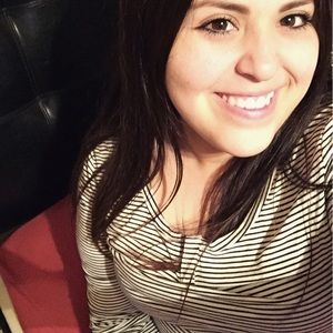 Meet your Posher, Paola