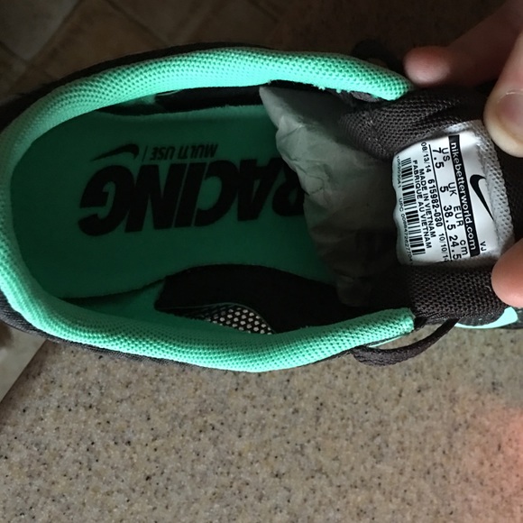 WMNS ZOOM RIVAL MD 7 Track Spikes - Picture 3 of 4