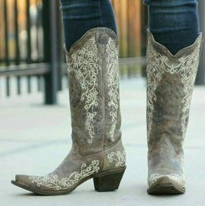 Adorable cowgirl boots