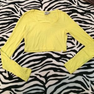 Long sleeve crop top 💛
