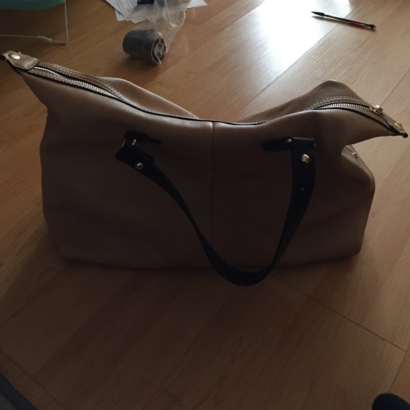 Purse - Picture 2 of 4