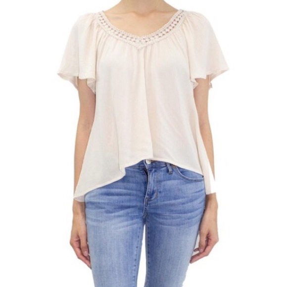 Beautiful Boho Boutique Top - Picture 3 of 4