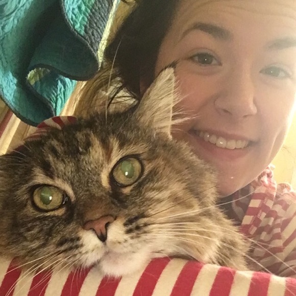 Meet your Posher, Addison - Picture 1 of 1