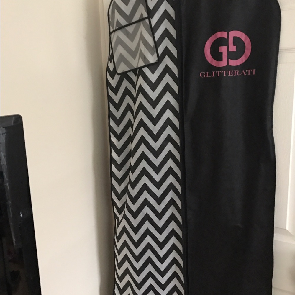 Jovani Prom Dress - Picture 2 of 7