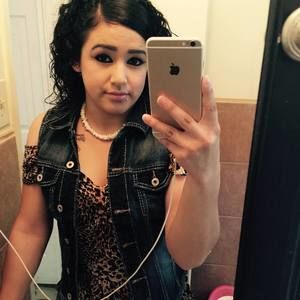 Meet your Posher, Jasmin