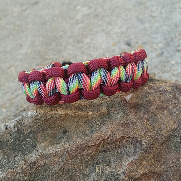 Paracord Bracelet - Cobra Weave - Picture 1 of 1
