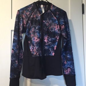 Lululemon If You're Lucky jacket size 4