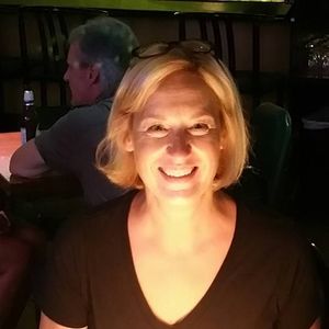 Meet your Posher, Carolyn