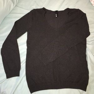 H&M grey Cropped Sweater