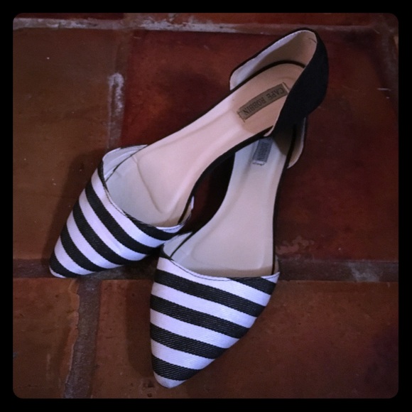 Cape Robbin Striped D'Orsay Flats