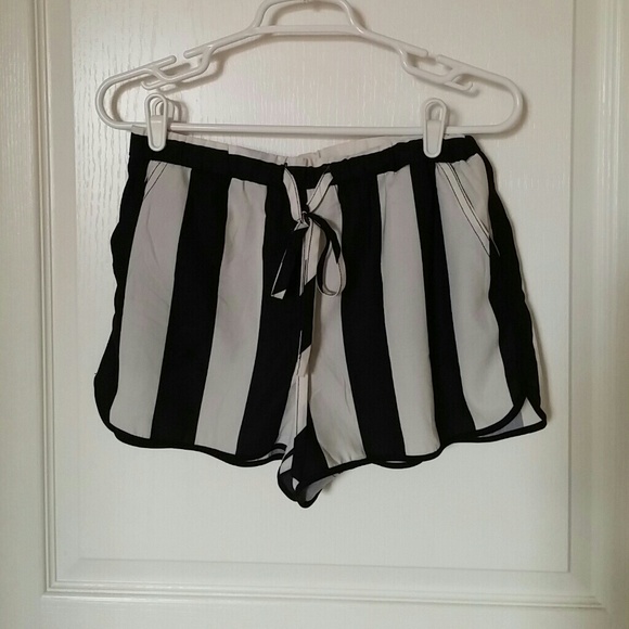 Black/White Shorts