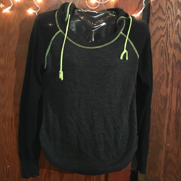 Maurices long sleeve sweater