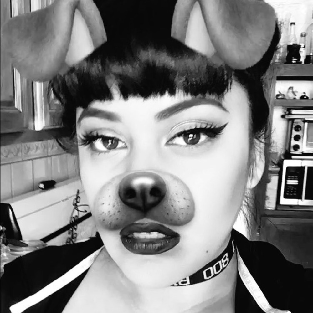 Meet your Posher, Elena