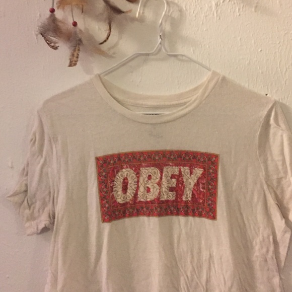 Obey magic carpet shirt