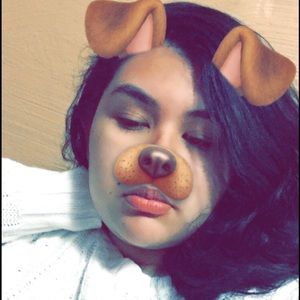 Meet your Posher, Leslie