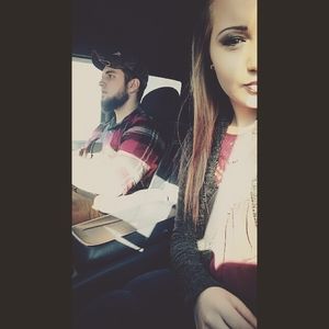 Meet your Posher, Desiree