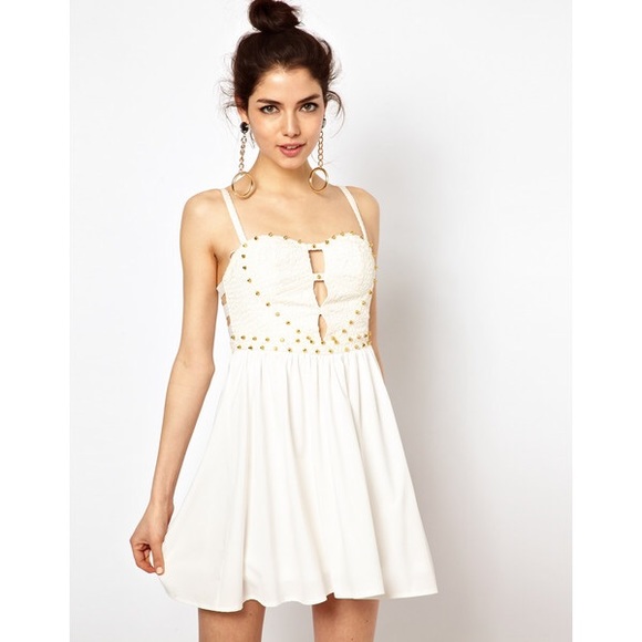 Dolls Kill Dresses & Skirts - Ginger Fizz prom dress with heart bodice 💖