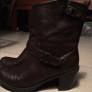 Sketchers Ankle Boots