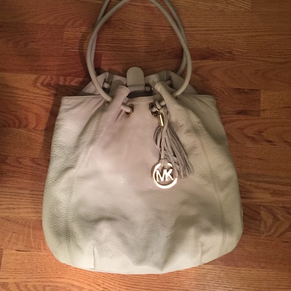 Authentic Michael Kors Bucket Bag-Well loved