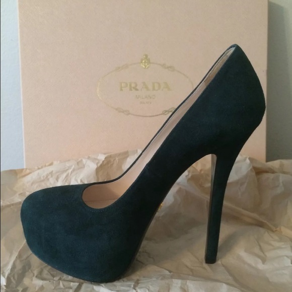 🎃SALE!! Prada Hidden Platform 5.5 Green Stilettos