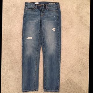 Gap 1969 sexy boyfriend jeans 25 distressed
