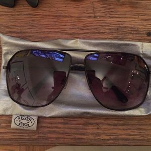Steve Madden sunglasses
