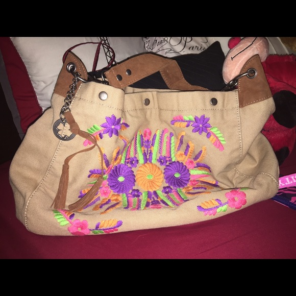 Lucky Brand Handbag *really good condition*