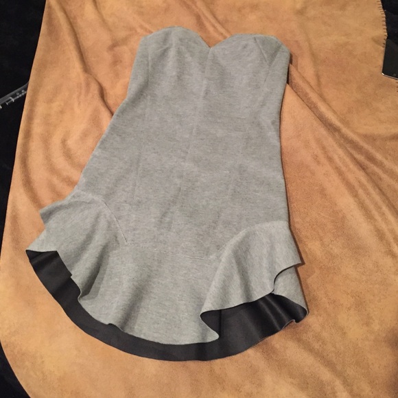 Sexy strapless mini dress - Picture 1 of 2