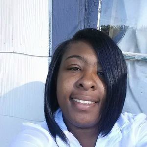 Meet your Posher, Brittney