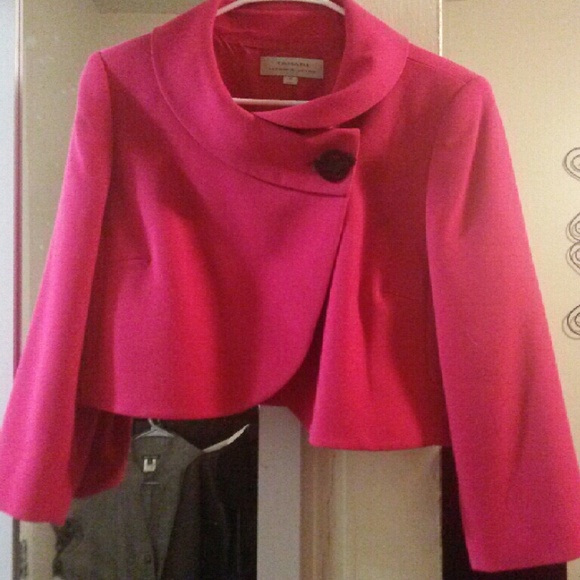 Stylish mid drift blazer