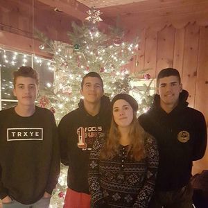 Meet your Posher, Debbie