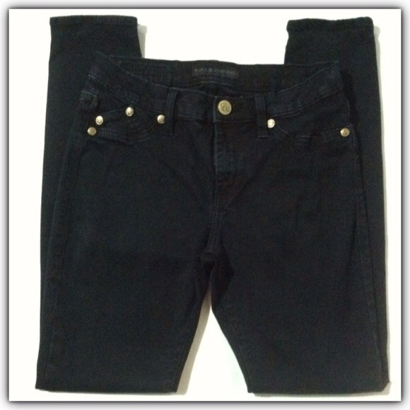 Rock & Republic Kashmere jean leggings.