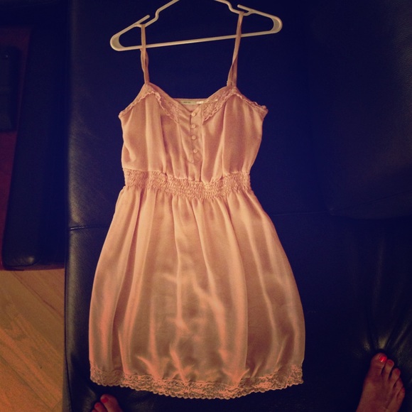 Kimchi blue pale pink lace dress