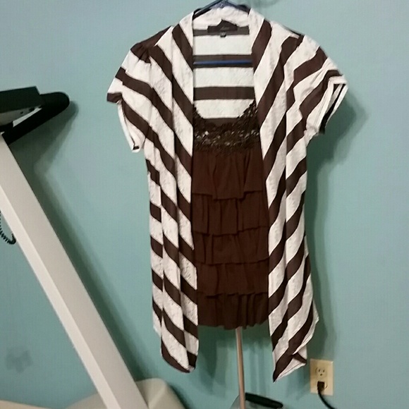 Short sleeve top/ cami