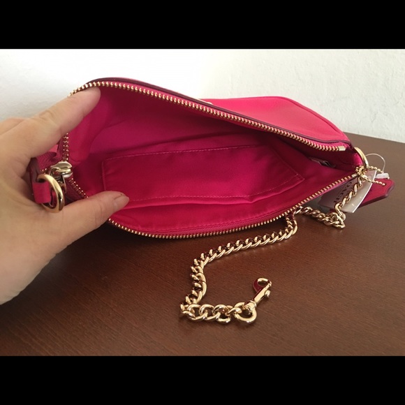 💗 Coach Large wristlet pink ruby leather bag F53340 - Picture 4 of 4
