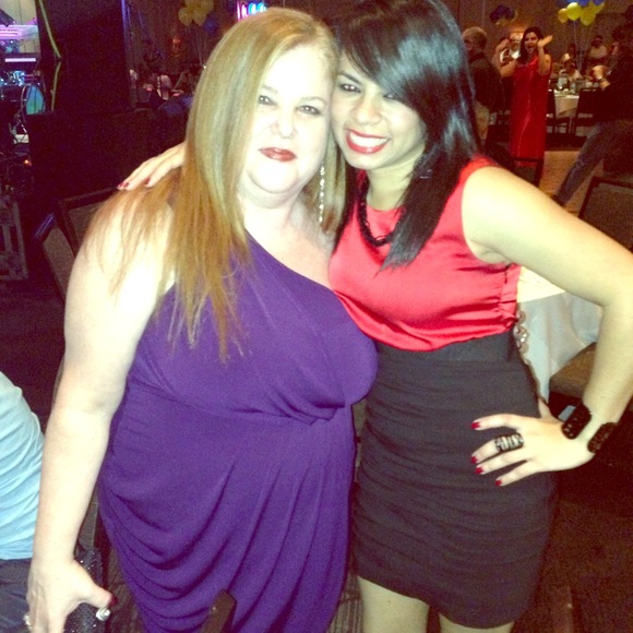 Black and red dress - Picture 1 of 1