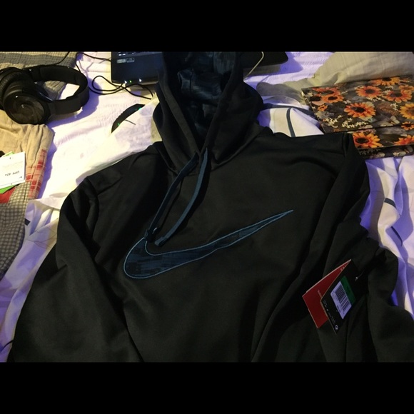 Nike therma-fit sweater men sale‼️