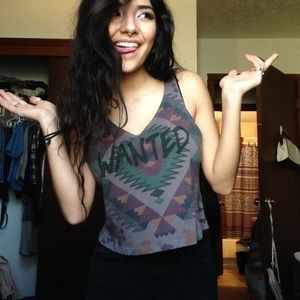 Wanted crop top