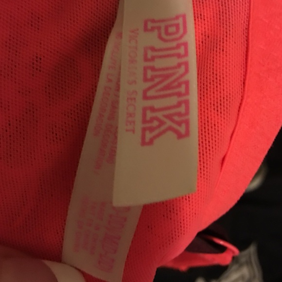 Pink bra - Picture 3 of 3