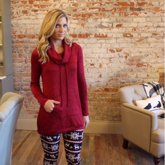 Boutique Sweaters - ✨HP✨ BOUTIQUE cowl neck tunic