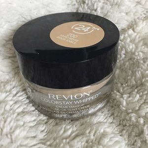 Revlon Colorstay Whipped Creme Foundation