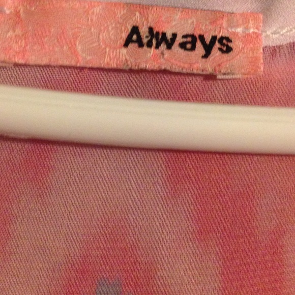 Pattern blouse - Picture 3 of 3