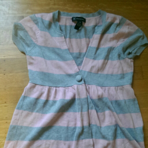Lot of 4 sweater