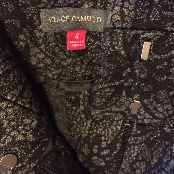 Vince Camuto Printed Skinny Pants - Picture 2 of 3