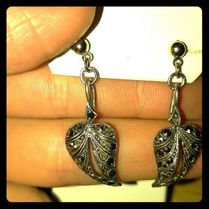 Leaf shaped earrings