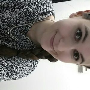 Meet your Posher, Hannah